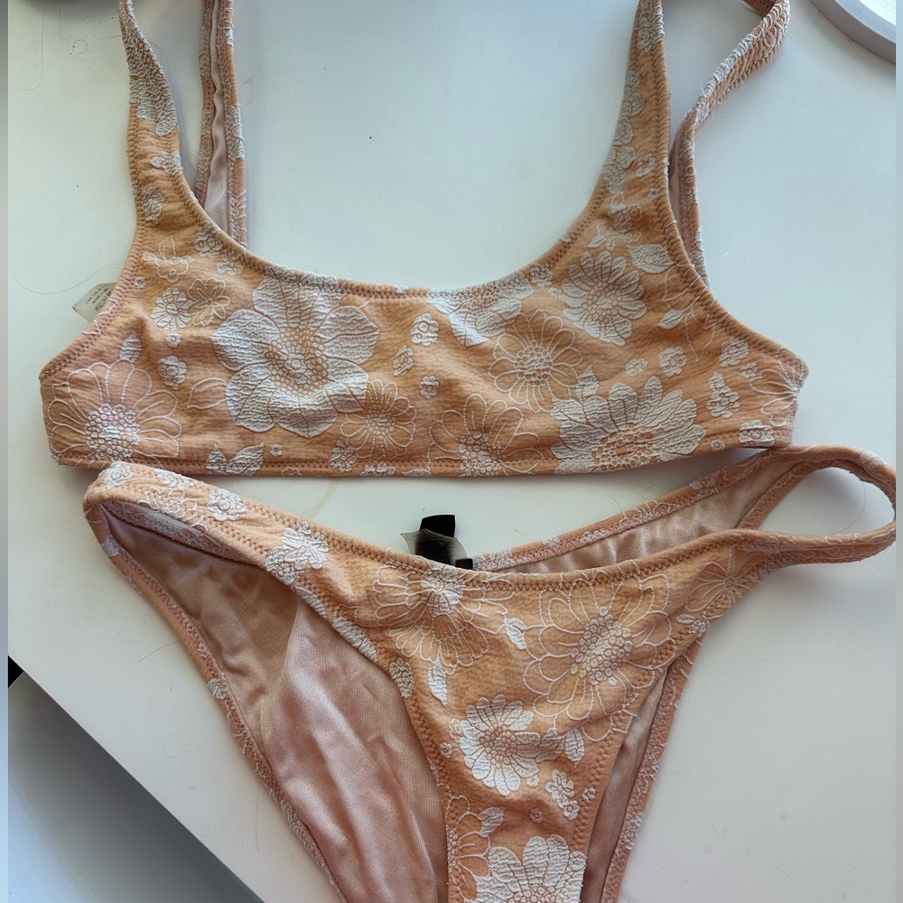 Triangl Bikini